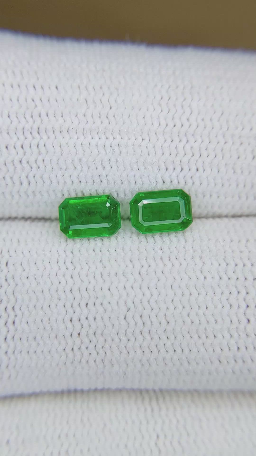 1.00 Ct.Tw.Total Carat Weight Emerald Pair from Afghanistan Size Video