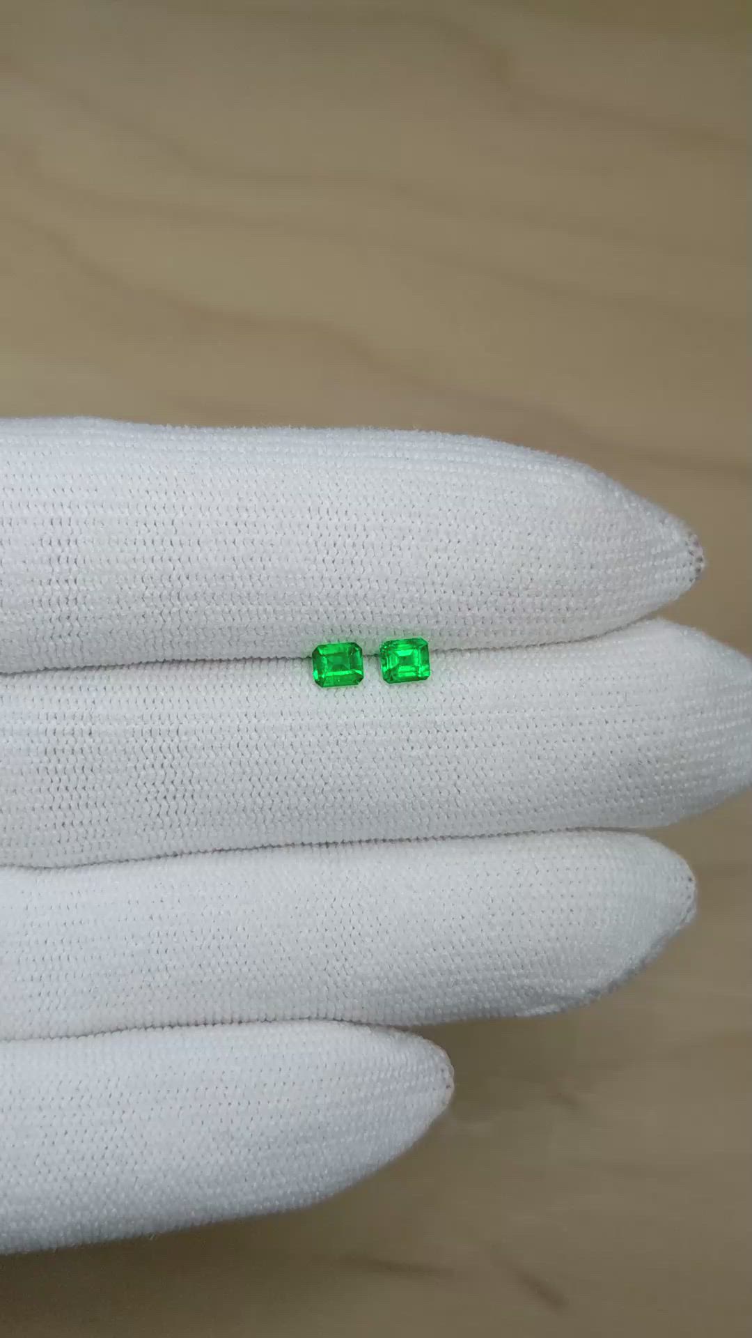 0.40 Ct.Tw.Total Carat Weight Emerald Pair from Afghanistan Size Video