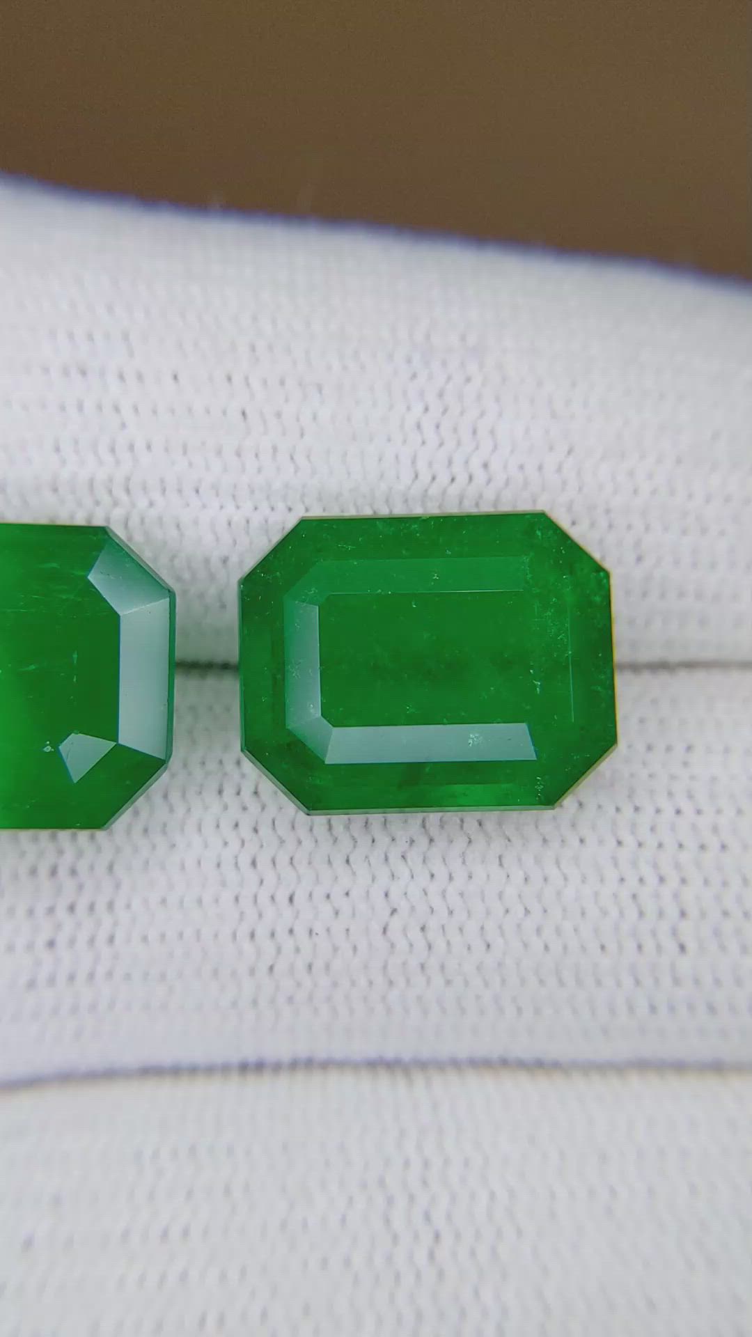15.41 Ct.Tw.Total Carat Weight Emerald Pair from Colombia Size Video