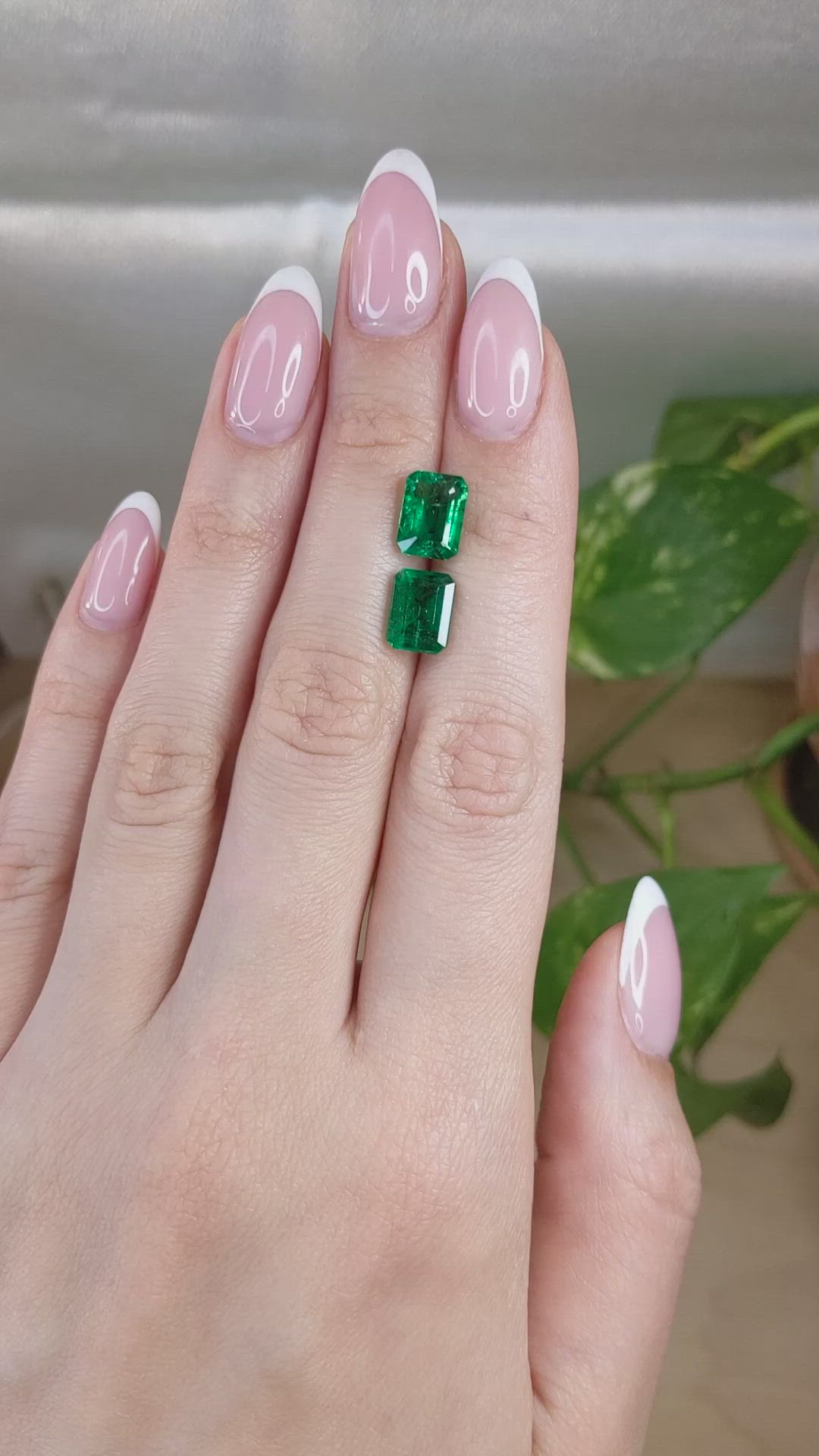 4.94&nbsp;Ct.Tw.Total Carat Weight Emerald Pair from Zambia Size Video