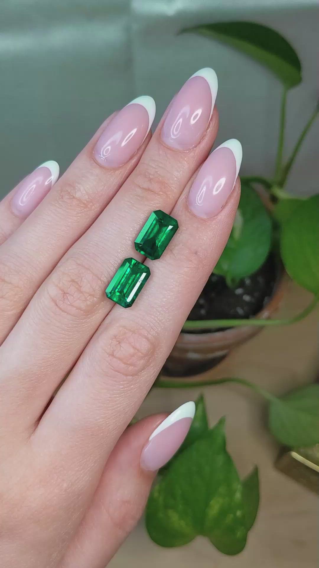 7.28&nbsp;Ct.Tw.Total Carat Weight Emerald Pair from Zambia Size Video