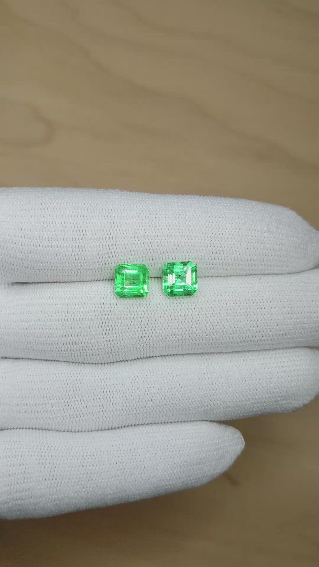 3.65&nbsp;Ct.Tw.Total Carat Weight Emerald Pair from Colombia Size Video