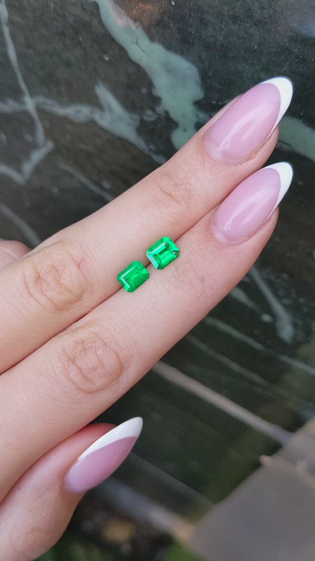 1.43&nbsp;Ct.Tw.Total Carat Weight Emerald Pair from Colombia Size Video