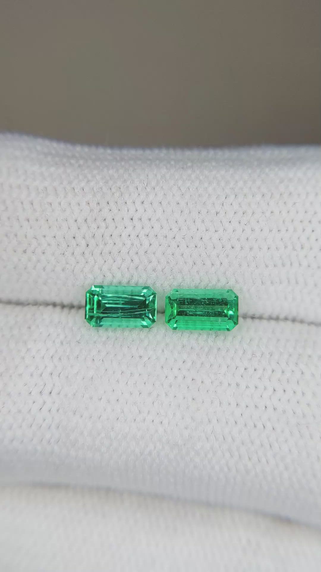 1.11 Ct.Tw.Total Carat Weight Emerald Pair from Russia Size Video