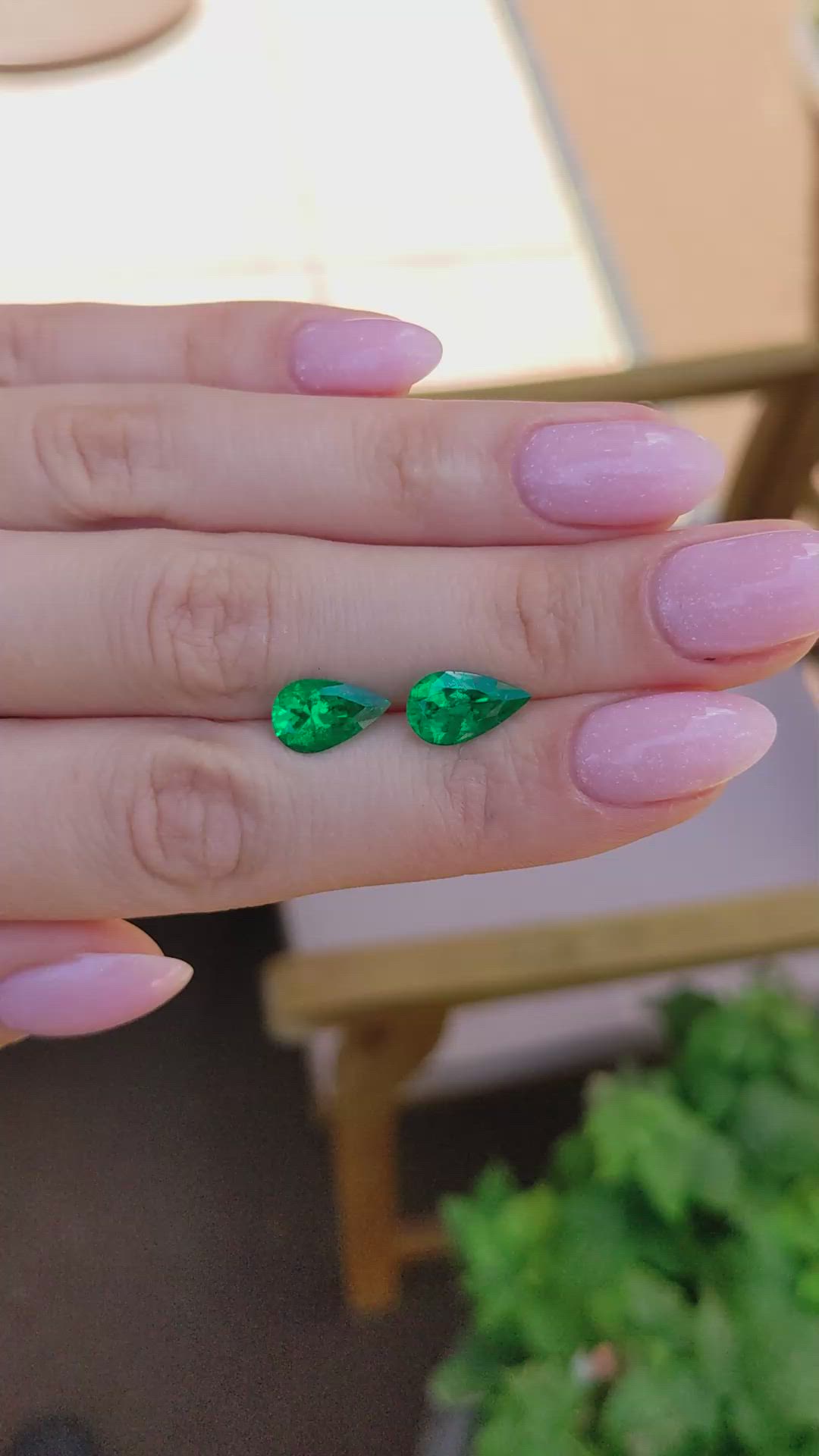 3.48&nbsp;Ct.Tw.Total Carat Weight Emerald Pair from Colombia Size Video