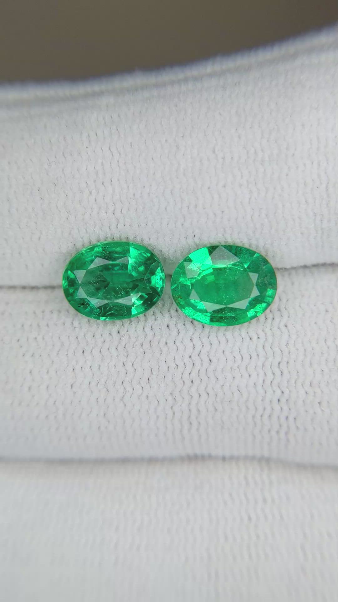2.95 Ct.Tw.Total Carat Weight Emerald Pair from Zambia Size Video