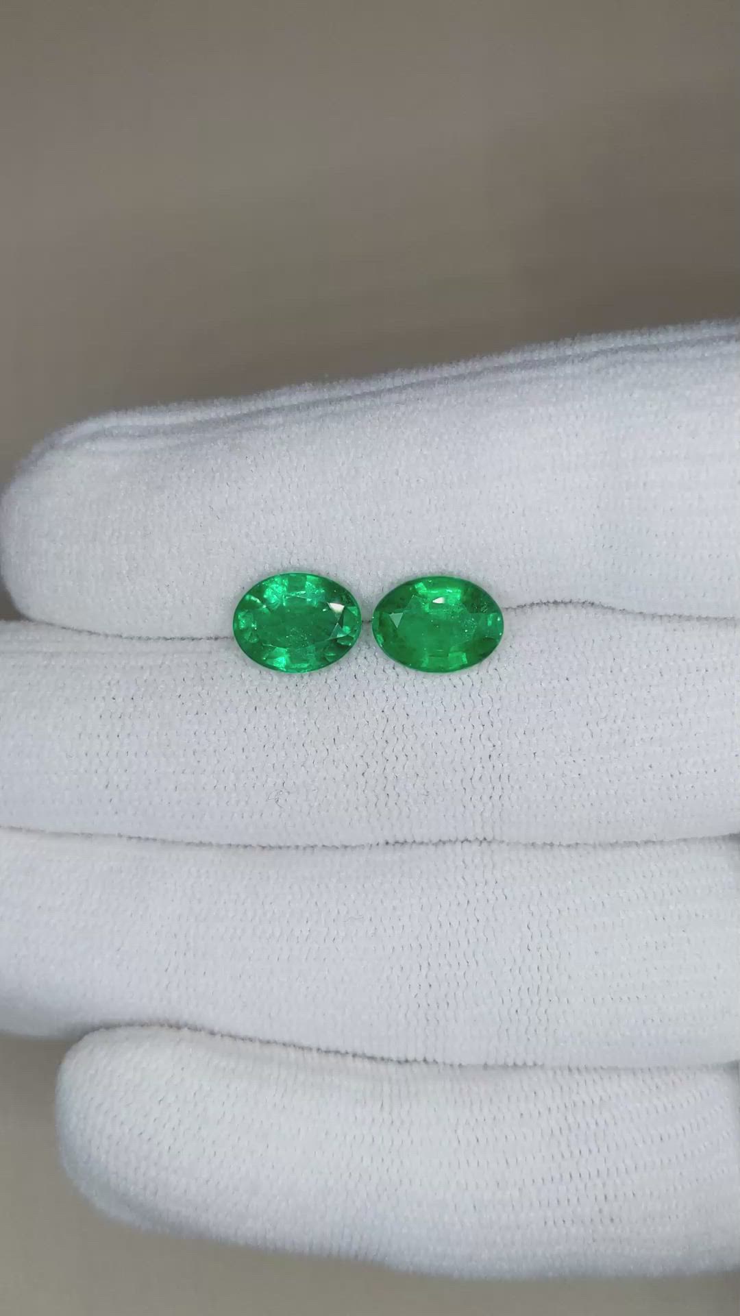 3.46&nbsp;Ct.Tw.Total Carat Weight Emerald Pair from Zambia Size Video