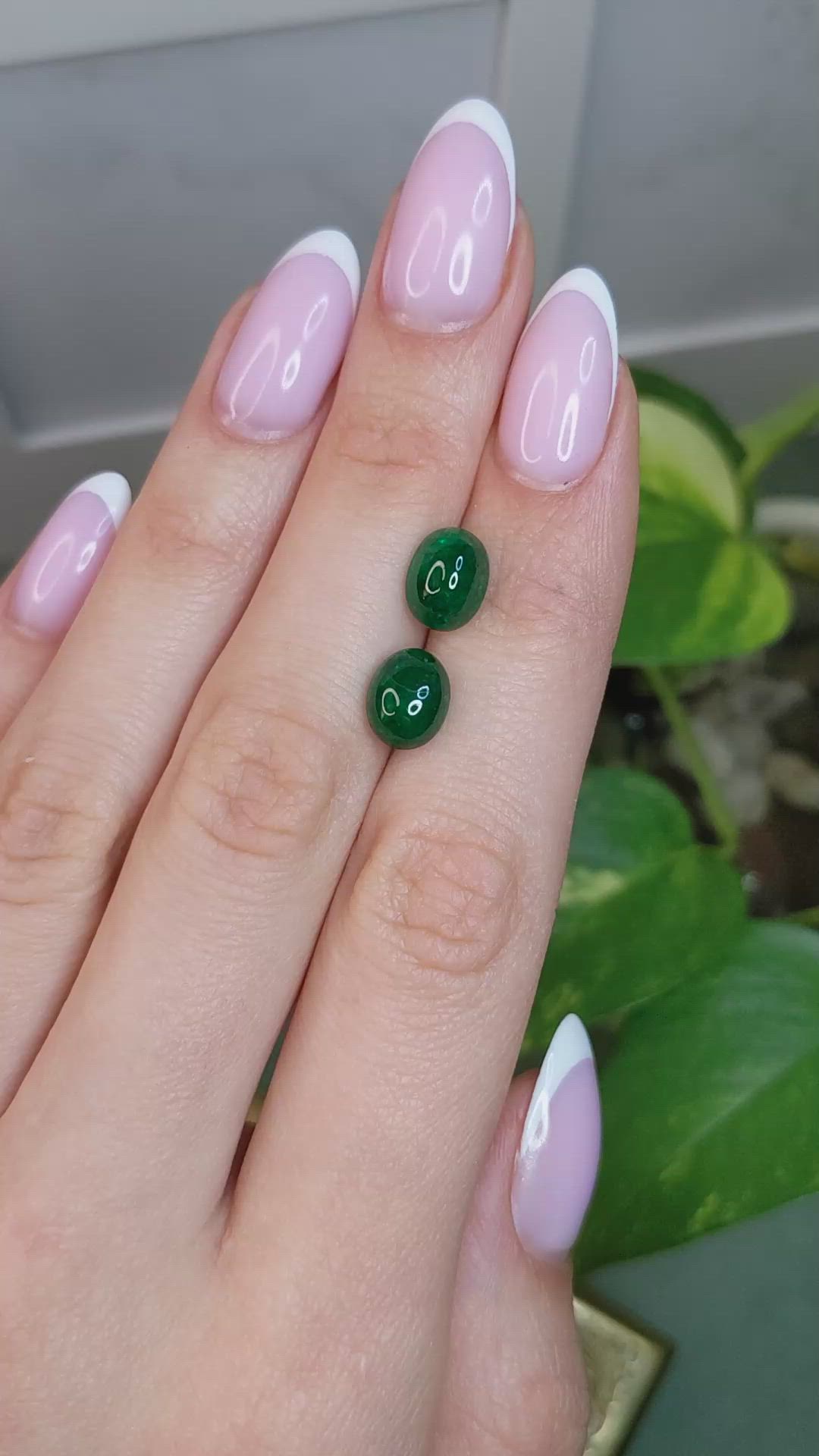 4.56&nbsp;Ct.Tw.Total Carat Weight Cabochon Emerald Pair from Colombia Size Video