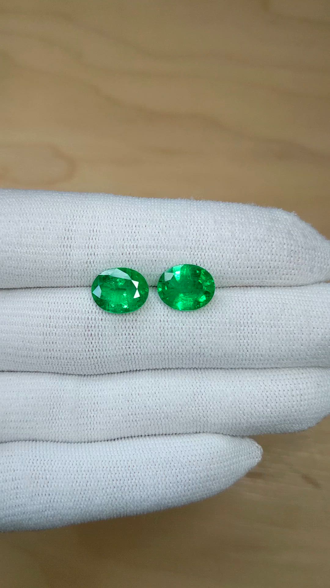 6.22 Ct.Tw.Total Carat Weight Emerald Pair from Zambia Size Video