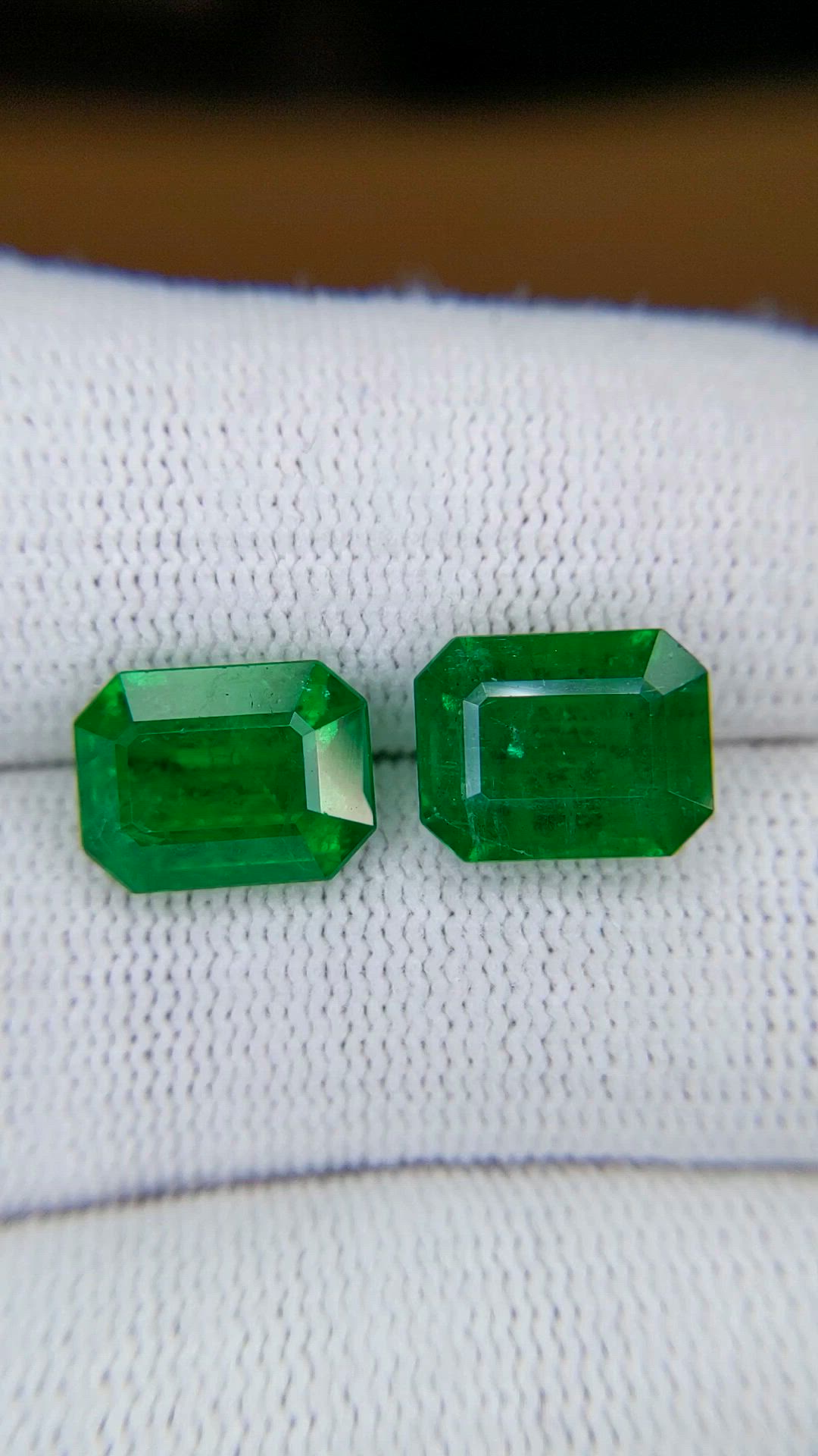 7.42&nbsp;Ct.Tw.Total Carat Weight Emerald Pair from Zambia Size Video