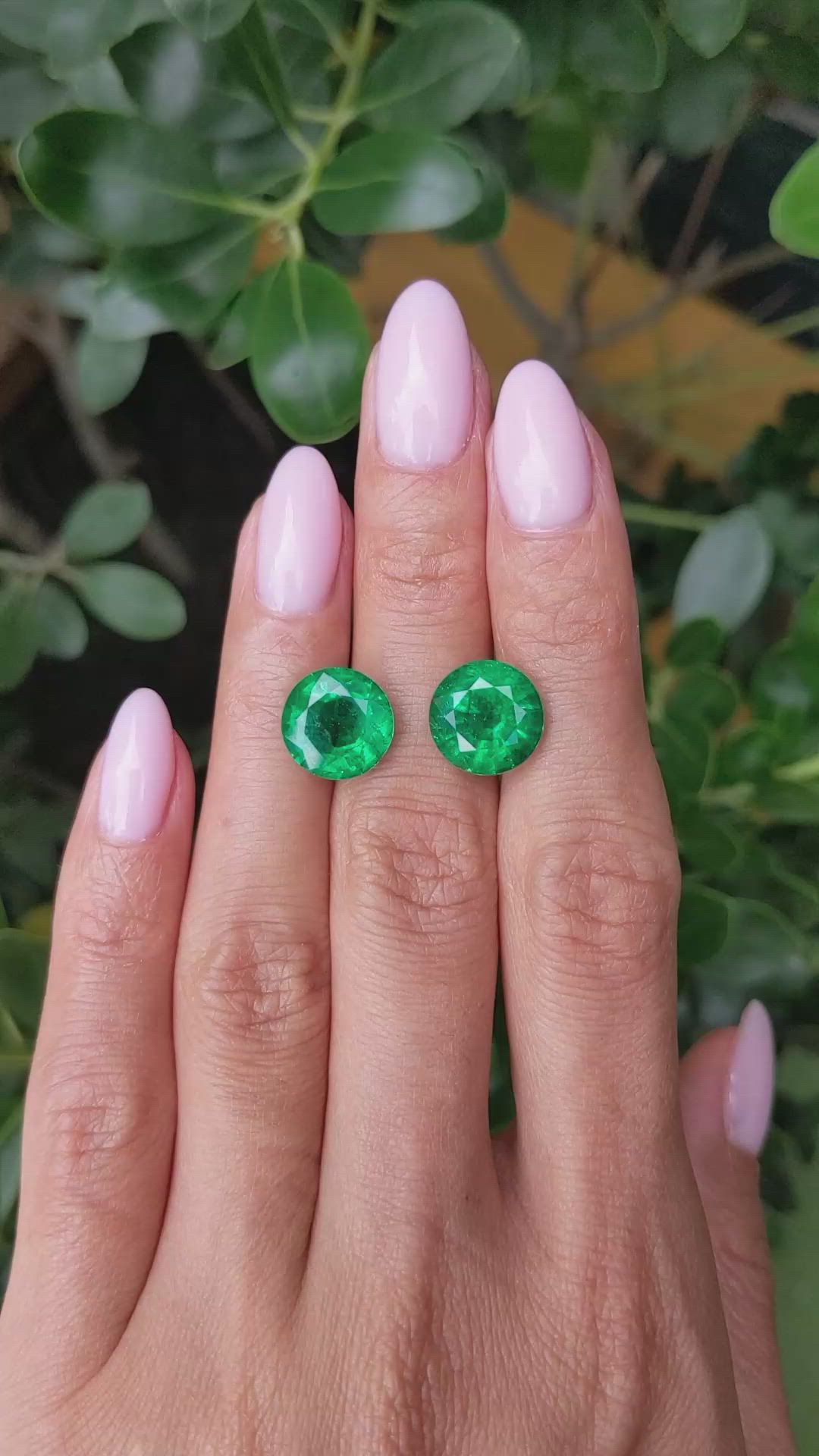 8.78 Ct.Tw.Total Carat Weight Emerald Pair from Zambia Size Video