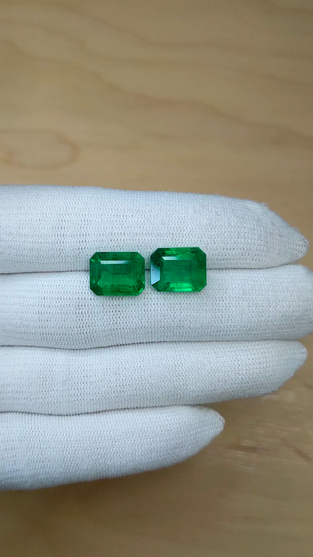 10.75 Ct.Tw.Total Carat Weight Emerald Pair from Zambia Size Video