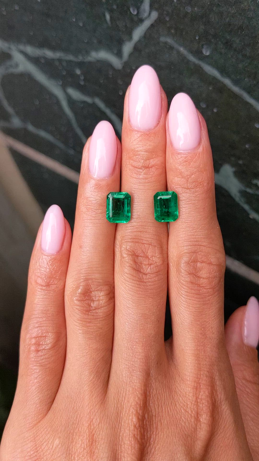 5.06&nbsp;Ct.Tw.Total Carat Weight Emerald Pair from Zambia Size Video
