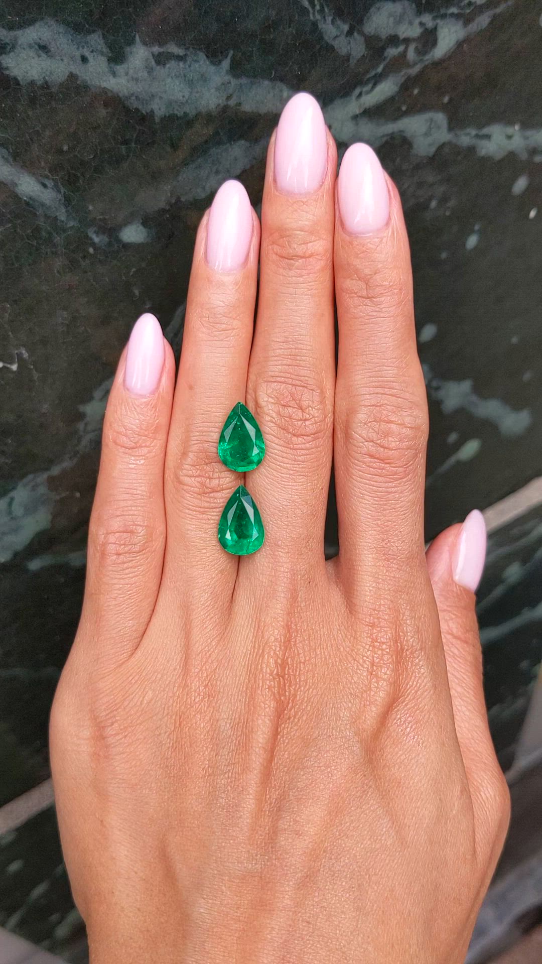 6.35&nbsp;Ct.Tw.Total Carat Weight Emerald Pair from Zambia Size Video