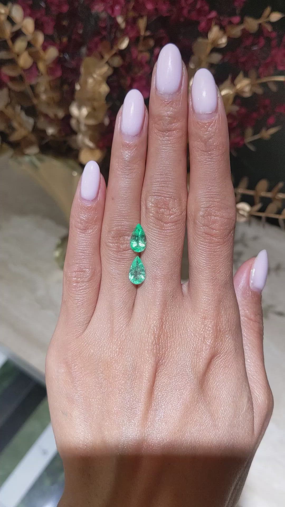 2.29&nbsp;Ct.Tw.Total Carat Weight Emerald Pair from Colombia Size Video