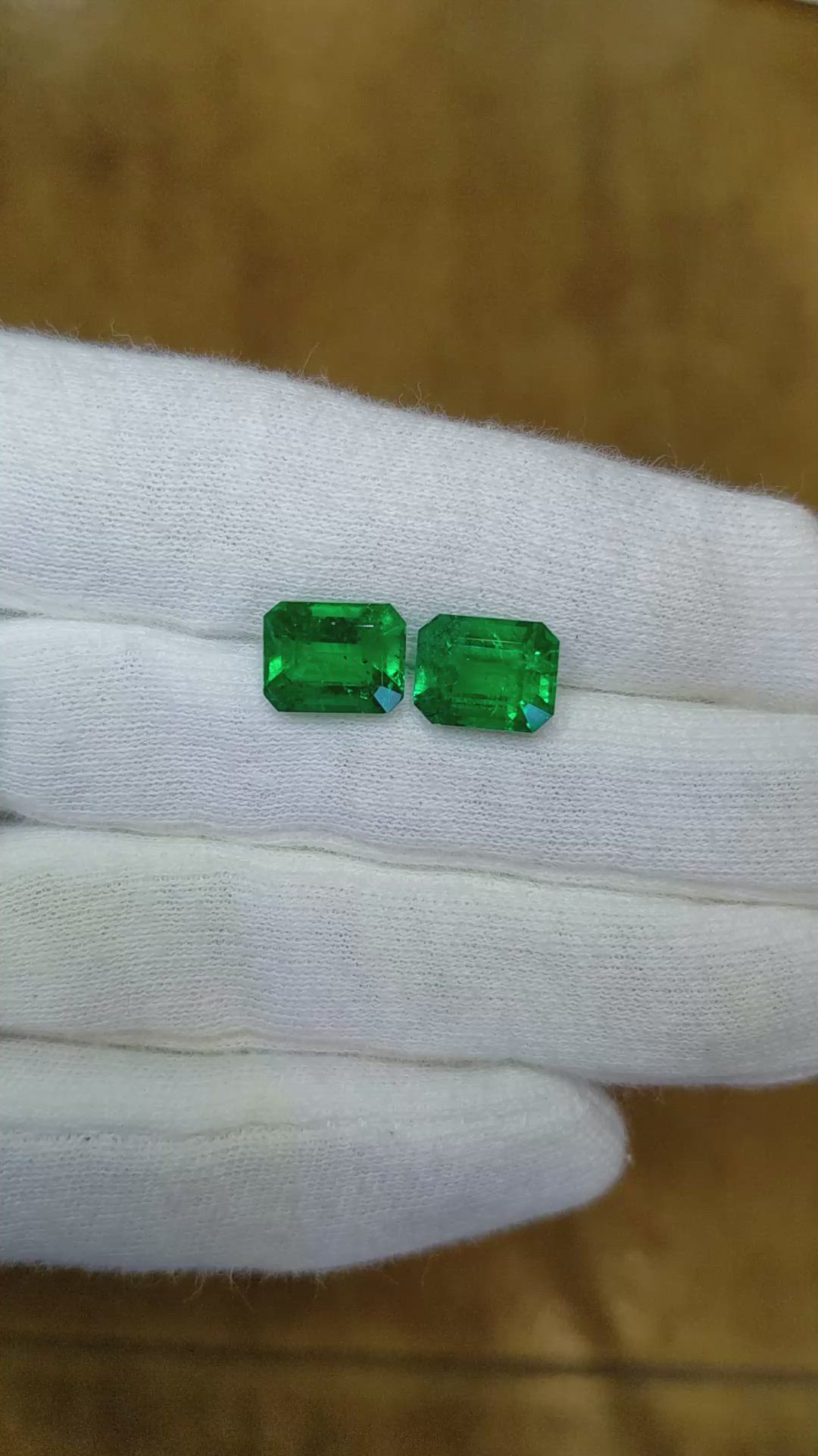 6.28&nbsp;Ct.Tw.Total Carat Weight Emerald Pair from Zambia Size Video