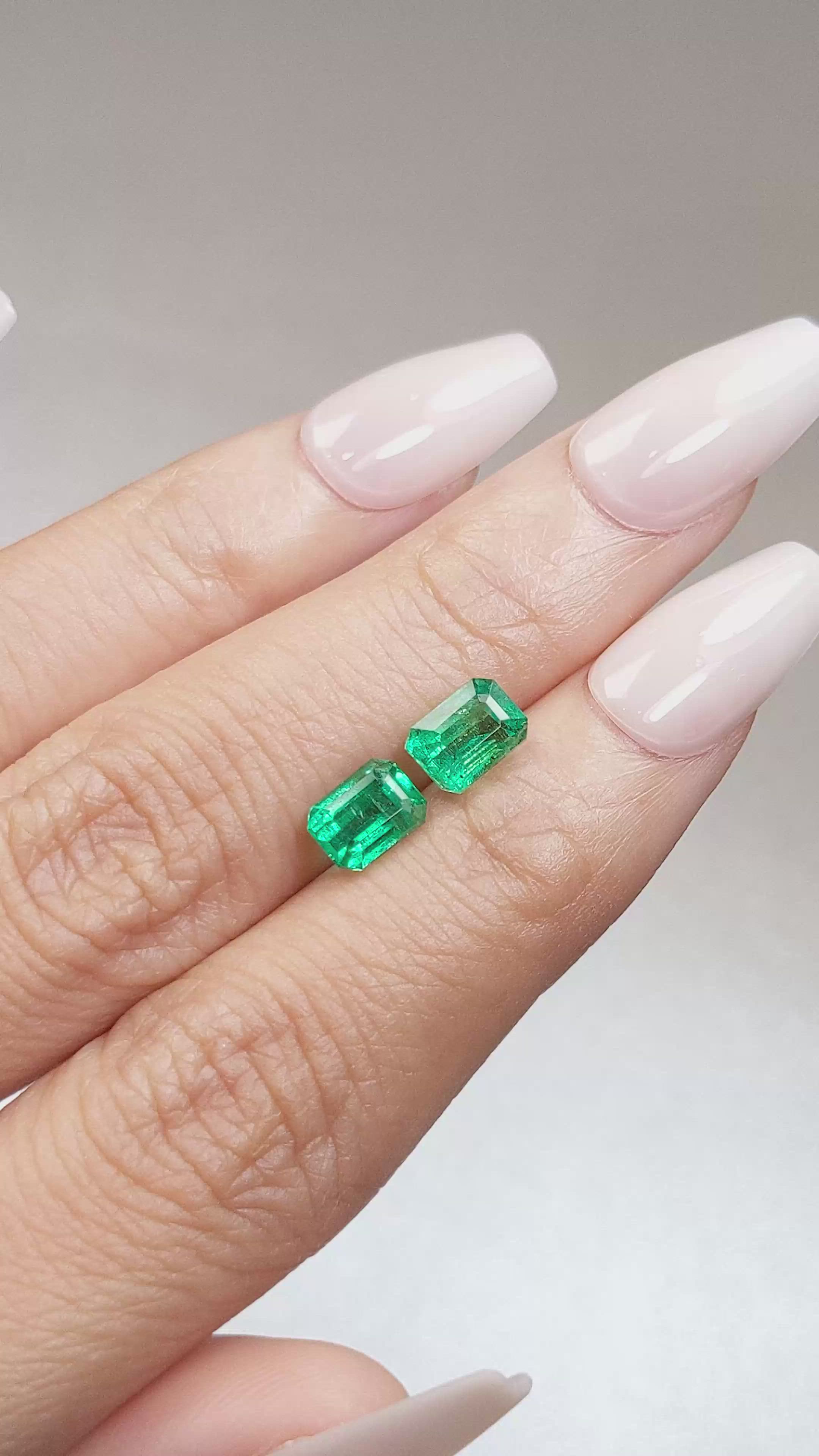 2.46&nbsp;Ct.Tw.Total Carat Weight Emerald Pair from Zambia Size Video