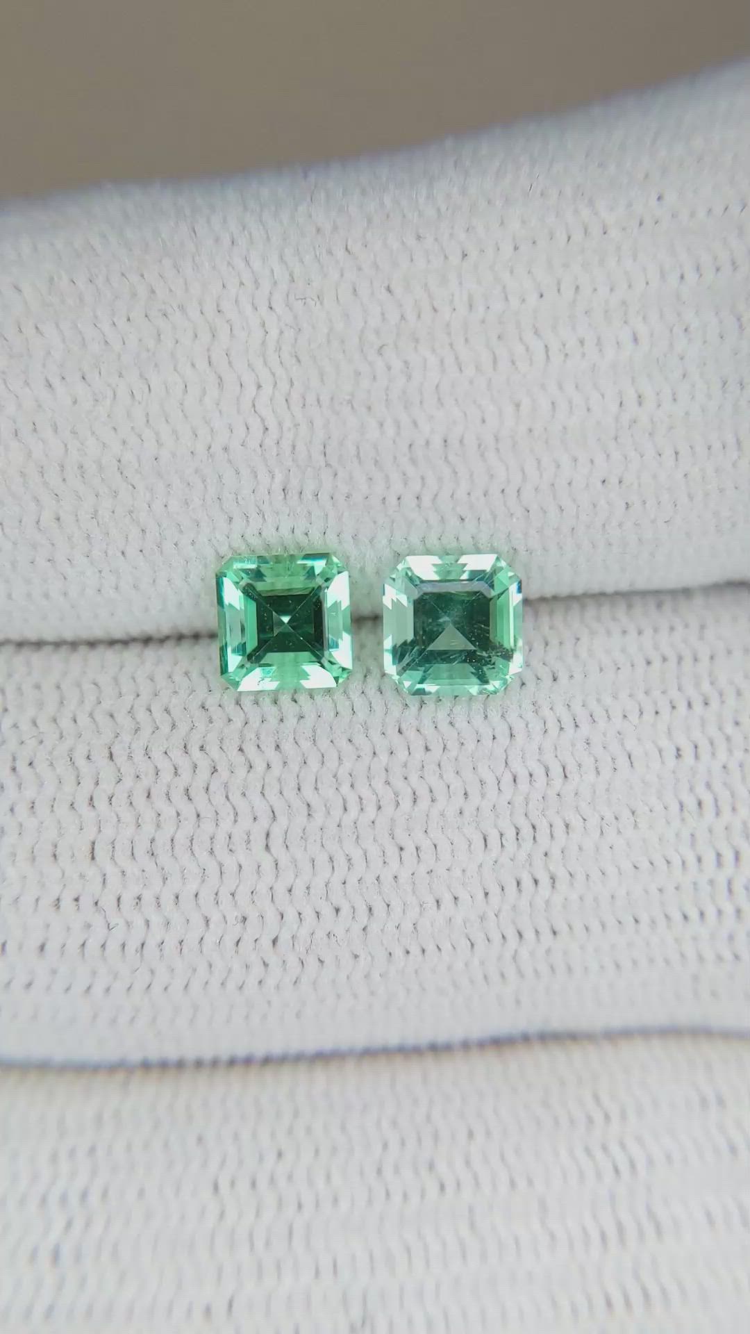 1.16&nbsp;Ct.Tw.Total Carat Weight Emerald Pair from Russia Size Video
