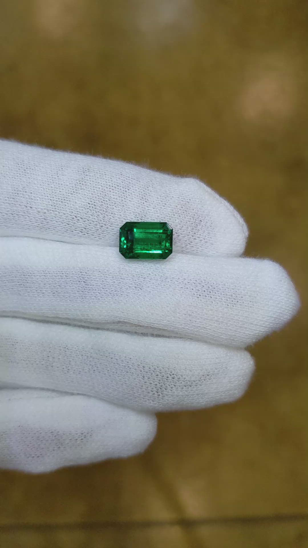 2.67 Ct. Emerald from Zambia Size Video
