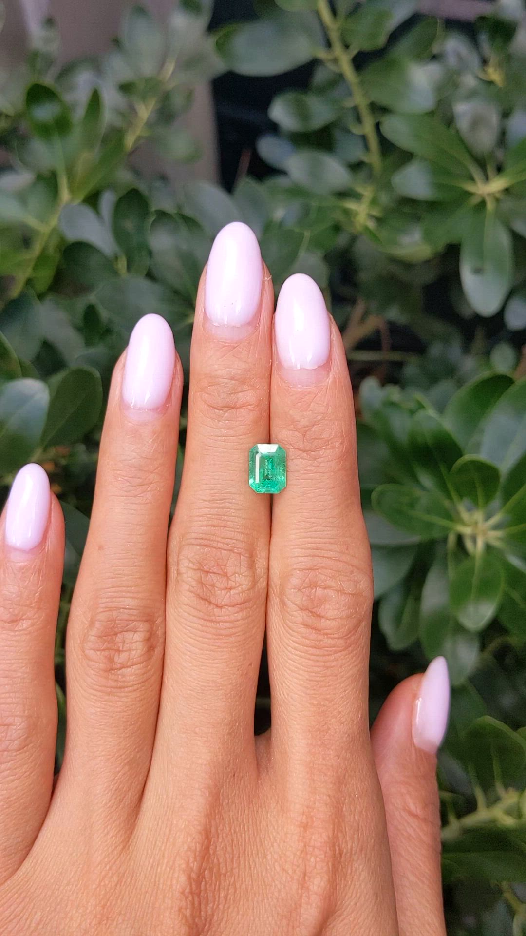 1.35 Ct. Emerald from Ethiopia Size Video